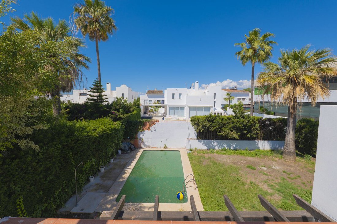 Villa in Puerto Banus, Marbella, Spain 4 - 17928072