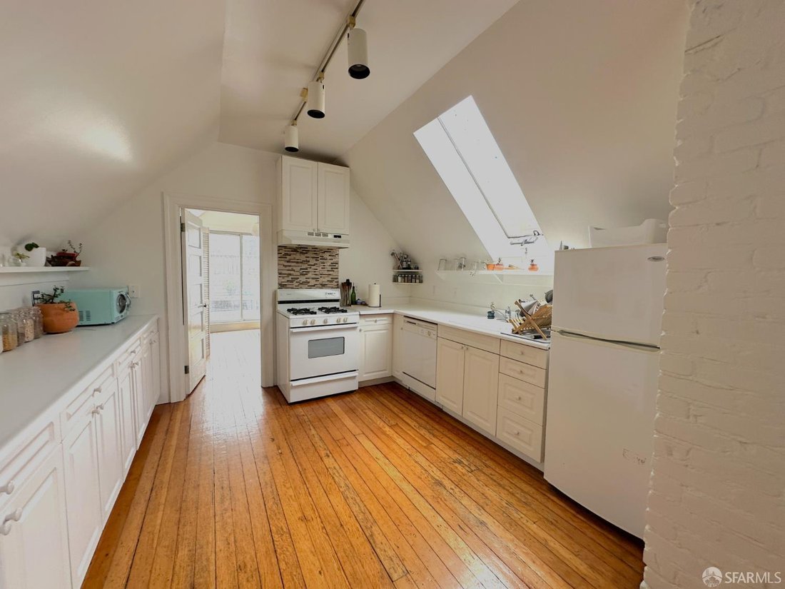 San Francisco, California, United States 5 - 17968852