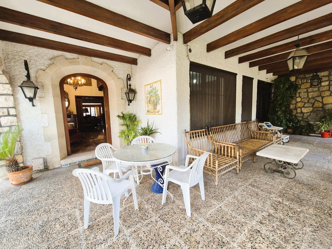 Villa in Alicante, Valencian Community, Spain 2 - 17041817