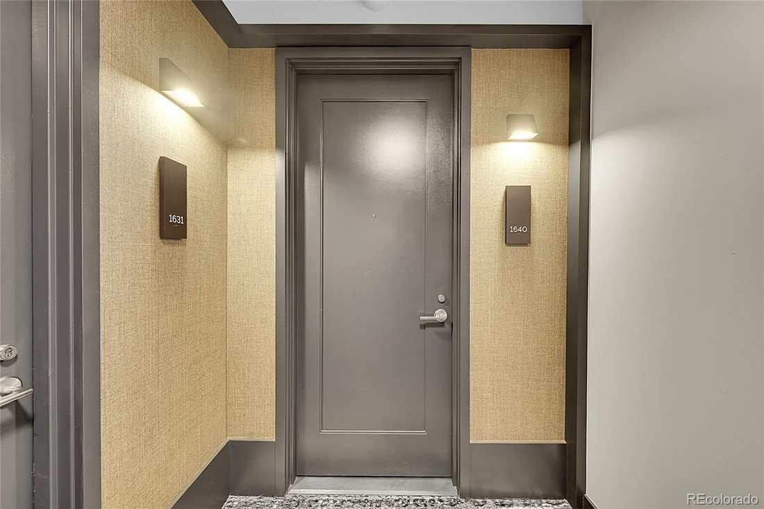 Condo in Denver, Colorado, United States 3 - 17969032