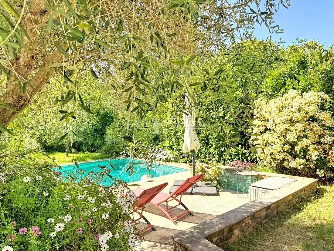 Casa en Valle Verde-Issarts-Vignasses, Biot, Francia 1 - 17967196