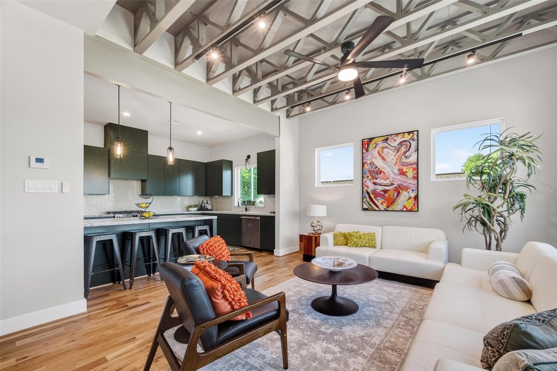 House in Houston, Texas, United States 2 - 17969801