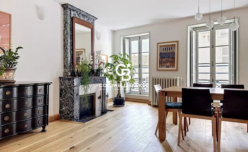Apartment in Centre Ville, La Rochelle, France 1