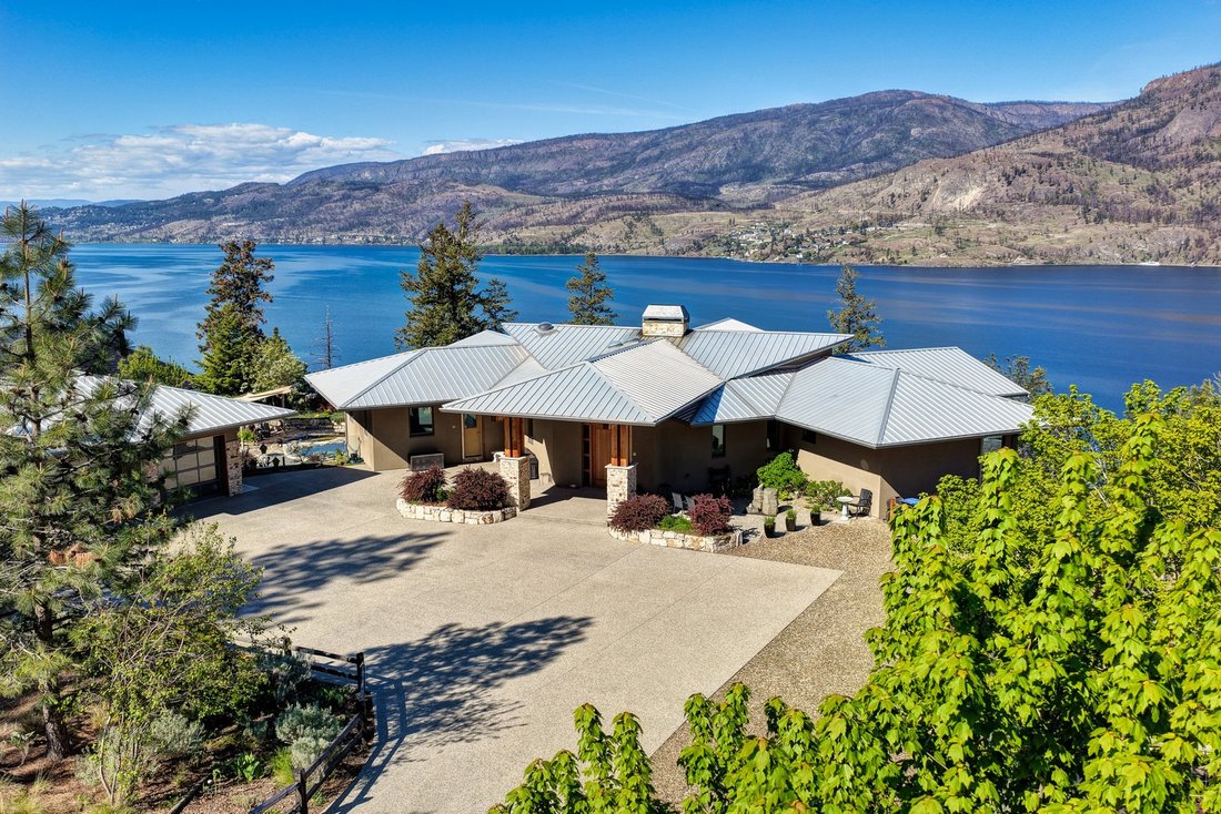 House in Kelowna, British Columbia, Canada 5 - 17971288