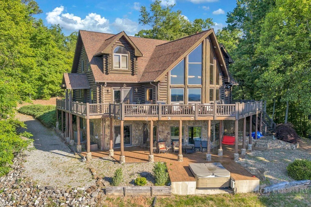 House in Ferguson, North Carolina, United States 1 - 17968614