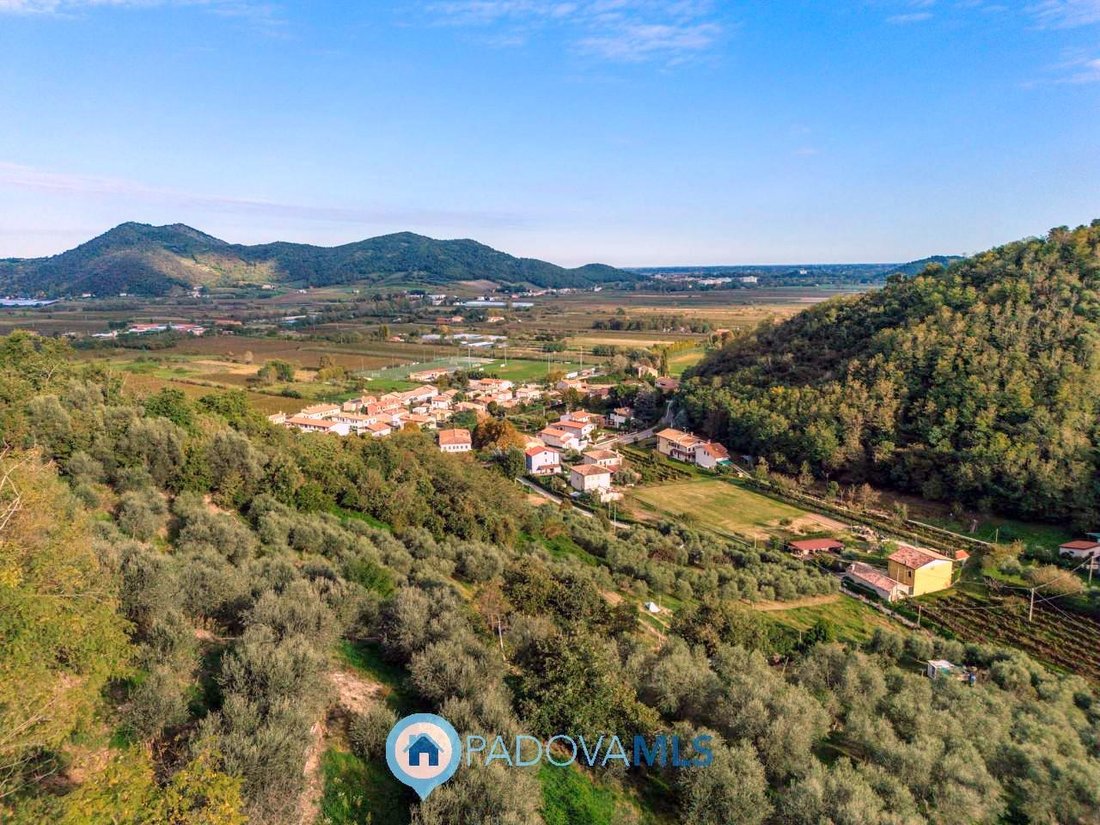 Villa in Galzignano Terme, Veneto, Italy 2 - 17970587