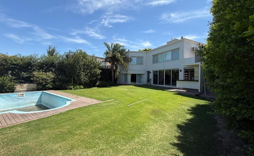 House in Rivadavia, San Juan Province, Argentina 1