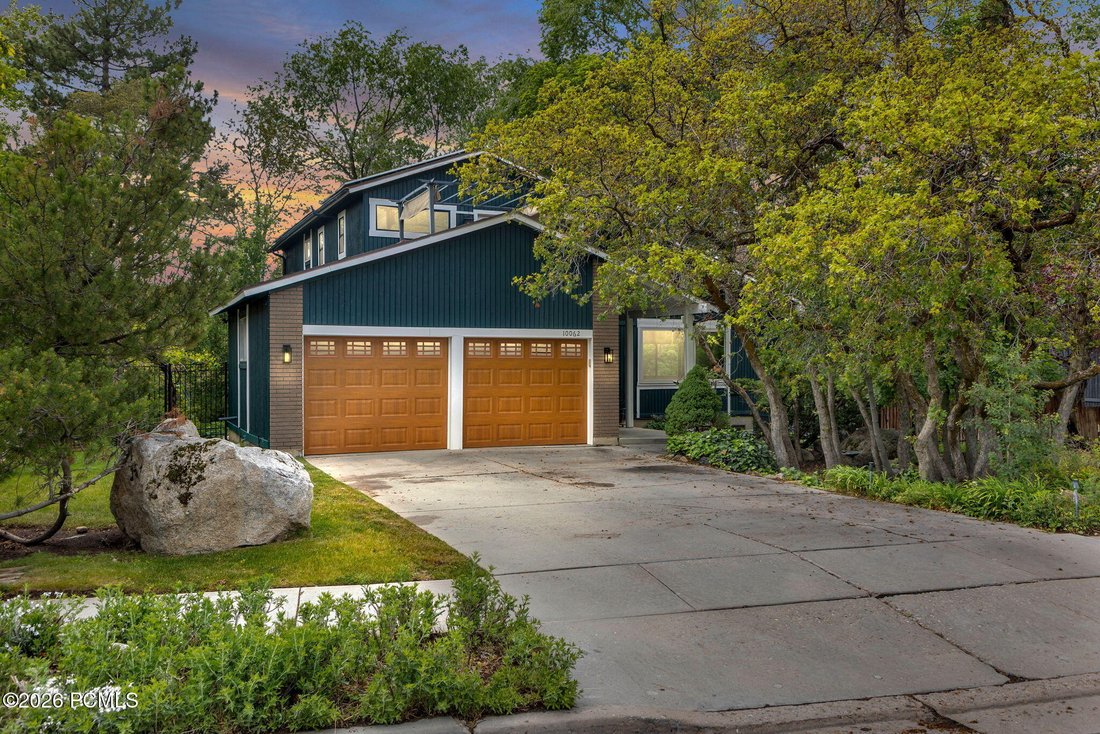 House in Sandy, Utah, United States 2 - 17967720