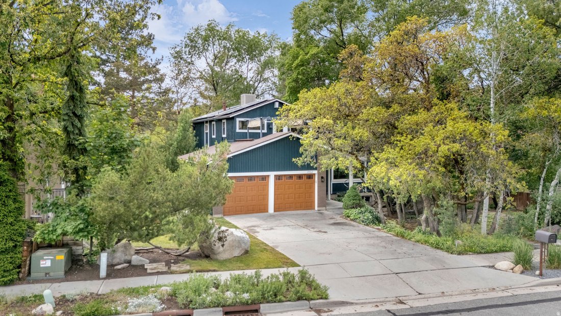 House in Sandy, Utah, United States 5 - 17967722