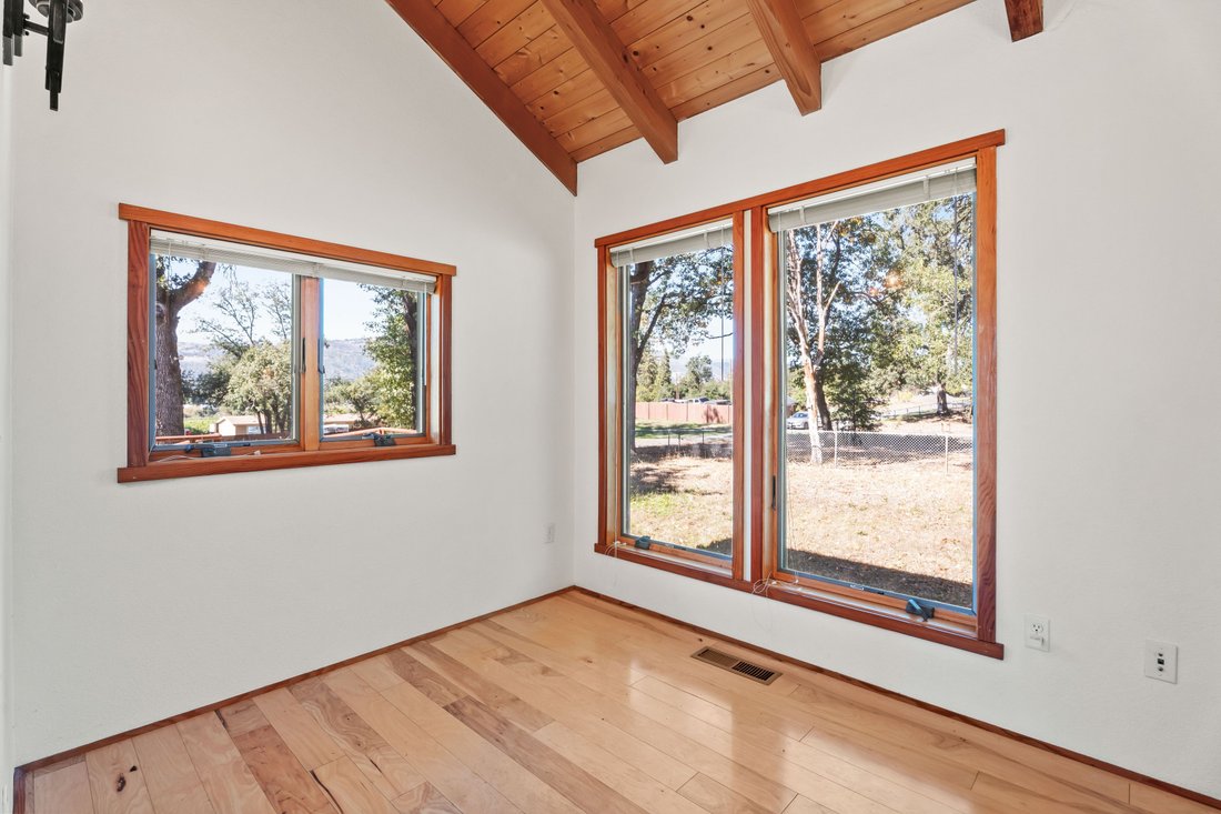 House in Redwood Valley, California, United States 5 - 17968080