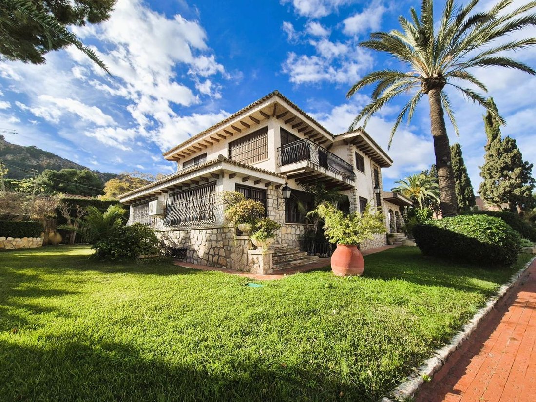 Villa in Alicante, Valencian Community, Spain 1 - 17041817