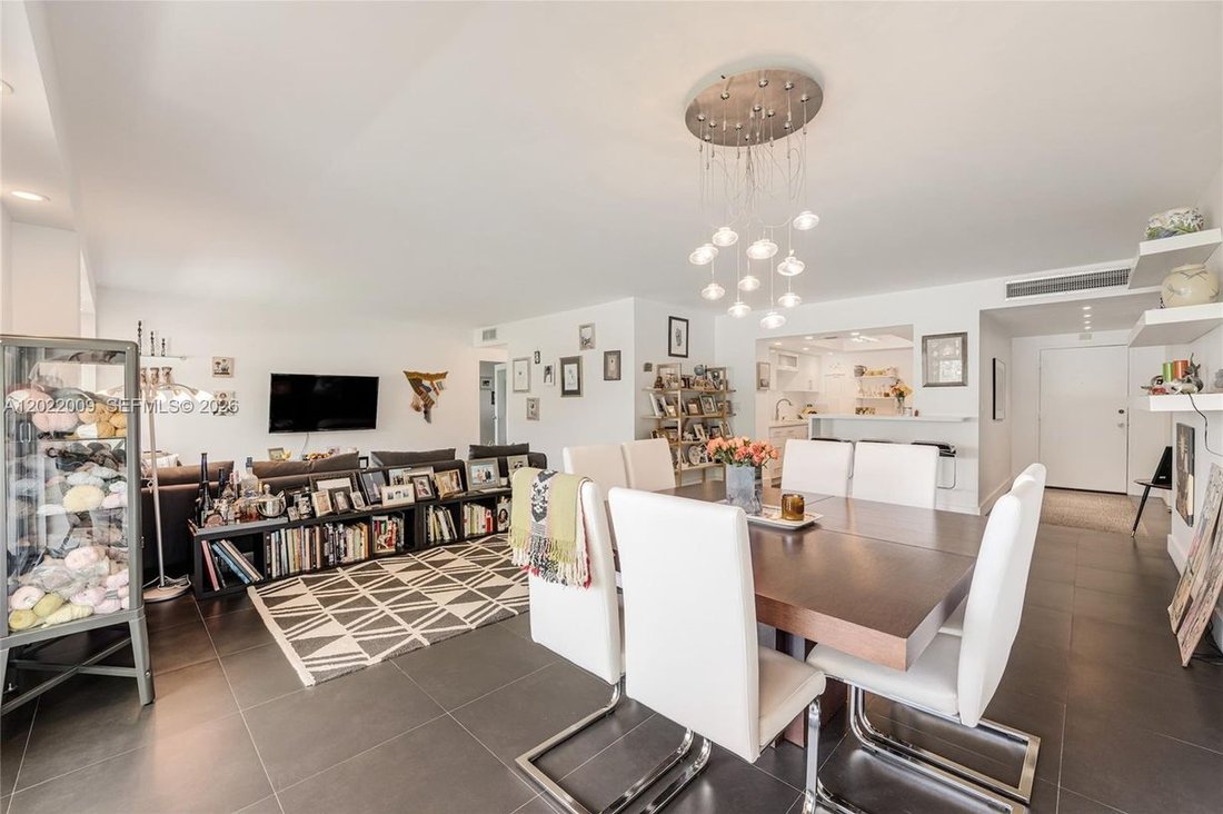 Appartement à Miami, Floride, États-Unis 3 - 17966820