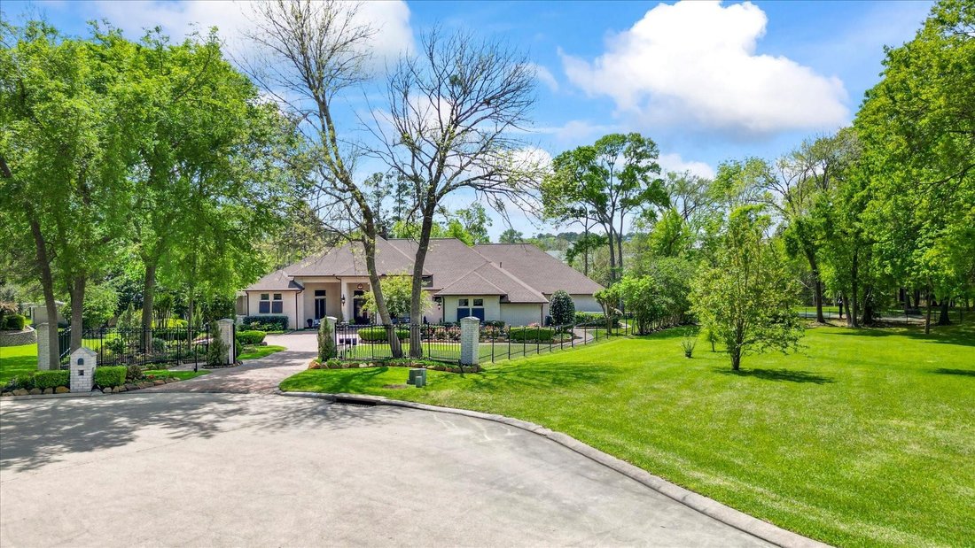 House in Conroe, Texas, United States 4 - 17966744