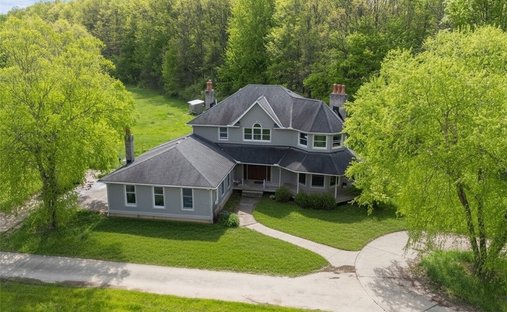 House in Columbia Station, Ohio, United States 1
