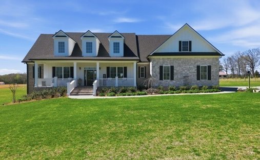 House in Chapel Hill, Tennessee, United States 1