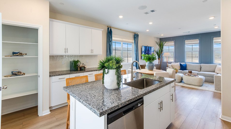 House in Rialto, California, United States 5 - 17967127