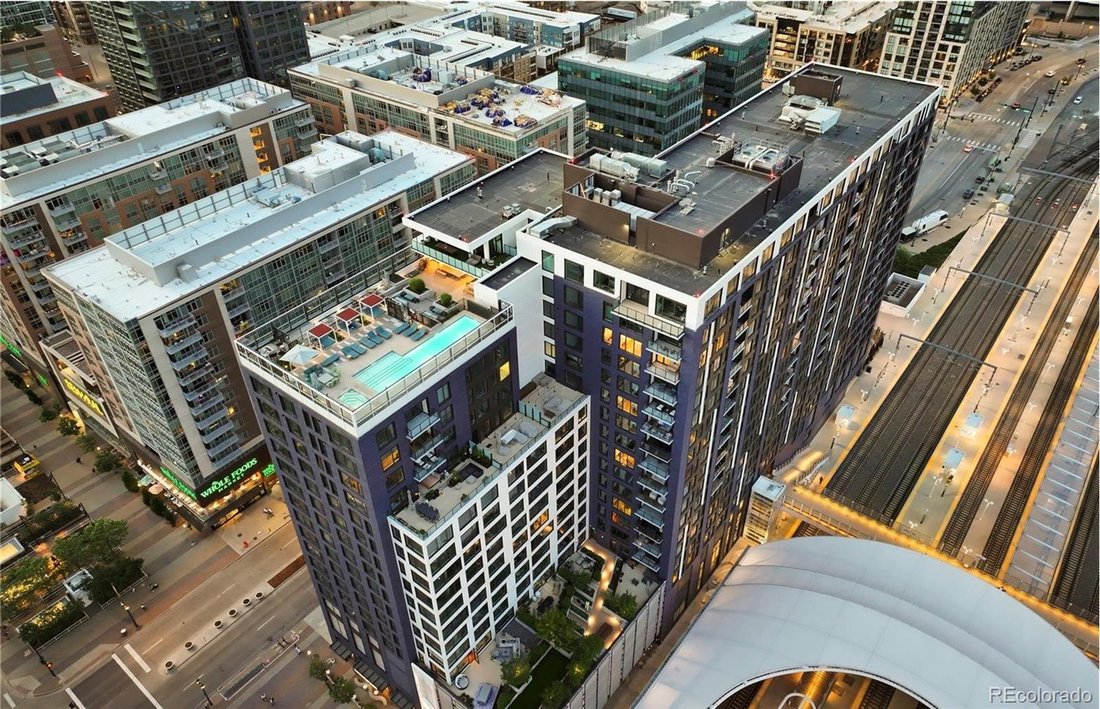 Condo in Denver, Colorado, United States 1 - 17969032