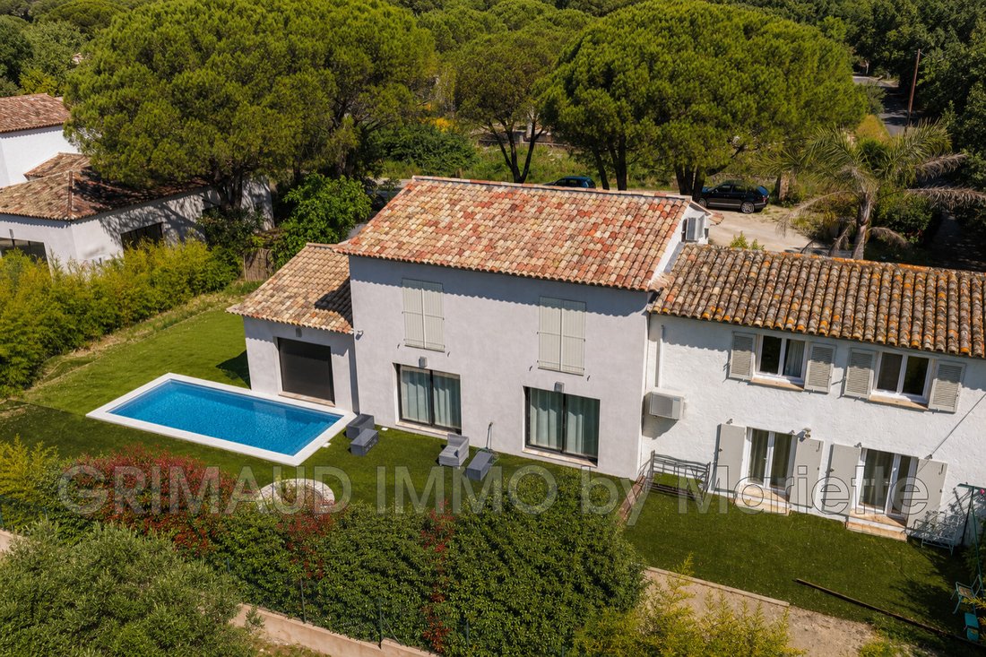 Villa in Grimaud, Provence-Alpes-Côte d'Azur, France 2 - 14690302