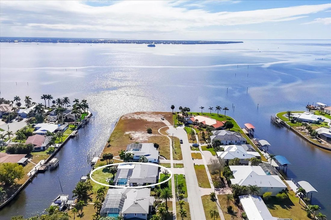 House in Port Charlotte, Florida, United States 2 - 17969611