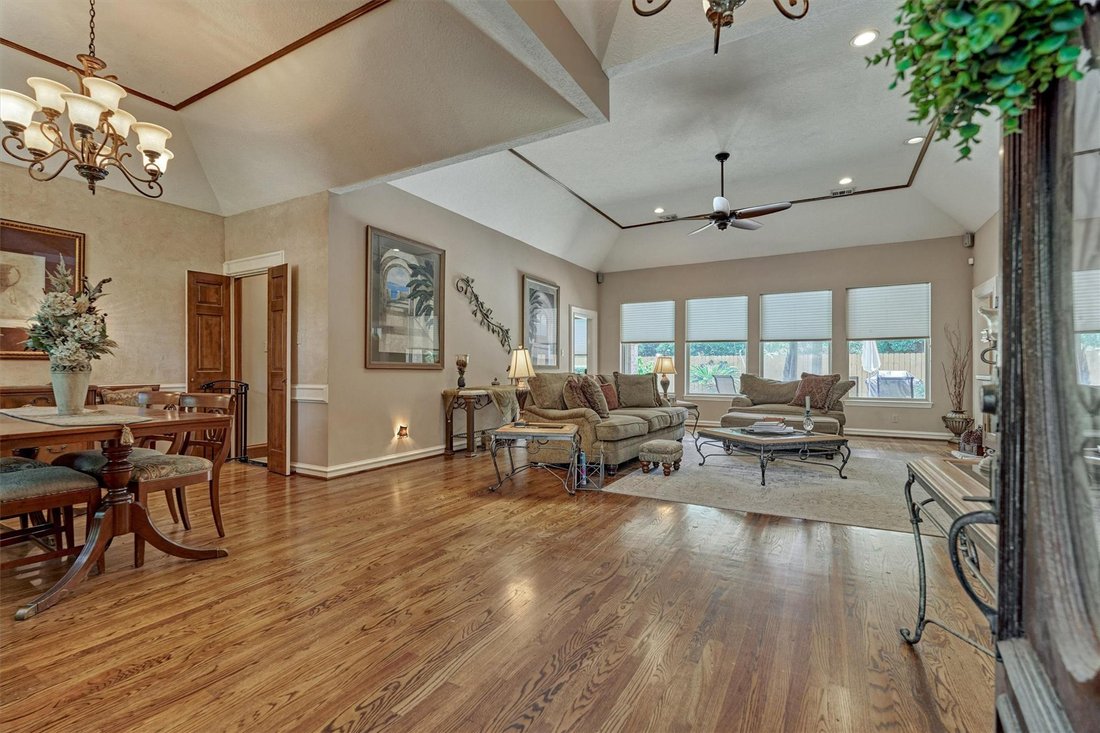 House in Spring, Texas, United States 5 - 17969707