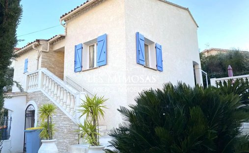 Villa à Aiguebonne, Saint-Raphaël, France 1