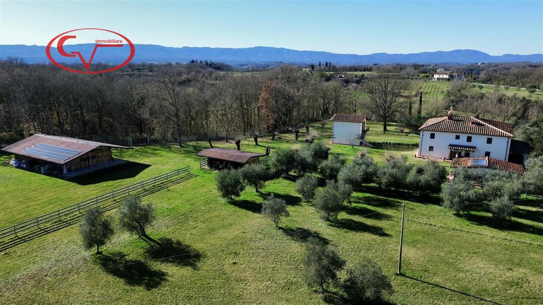 House in Loro Ciuffenna, Tuscany, Italy 1 - 17970588