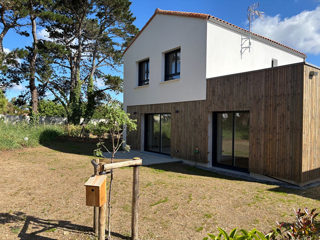 Villa in Centre Ville, Saint-Hilaire-de-Riez, France 1 - 17970409