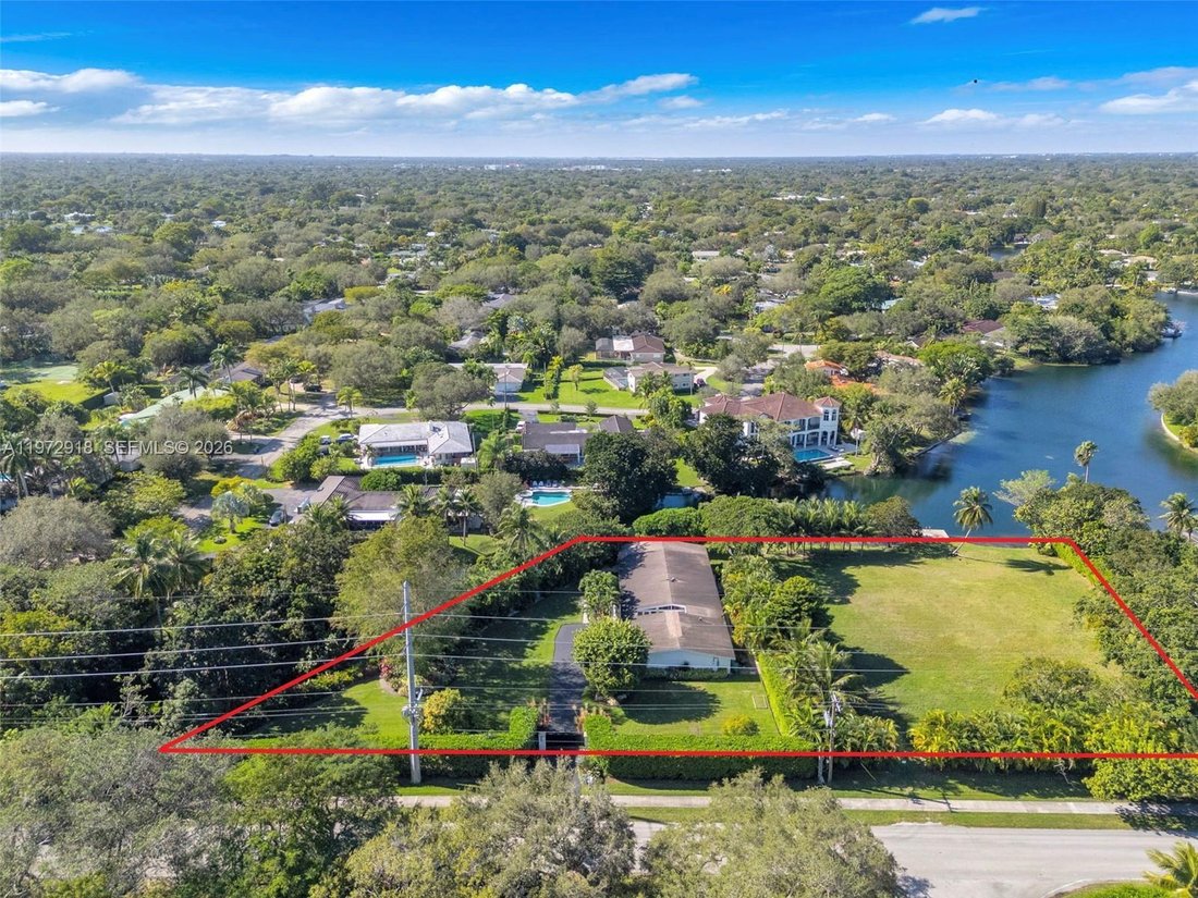 House in Coral Gables, Florida, United States 2 - 17305382