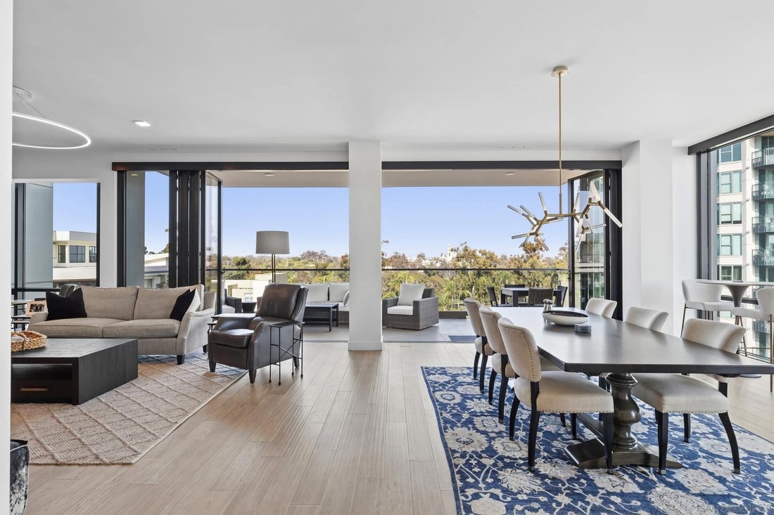 Condo in San Diego, California, United States 3 - 17969213