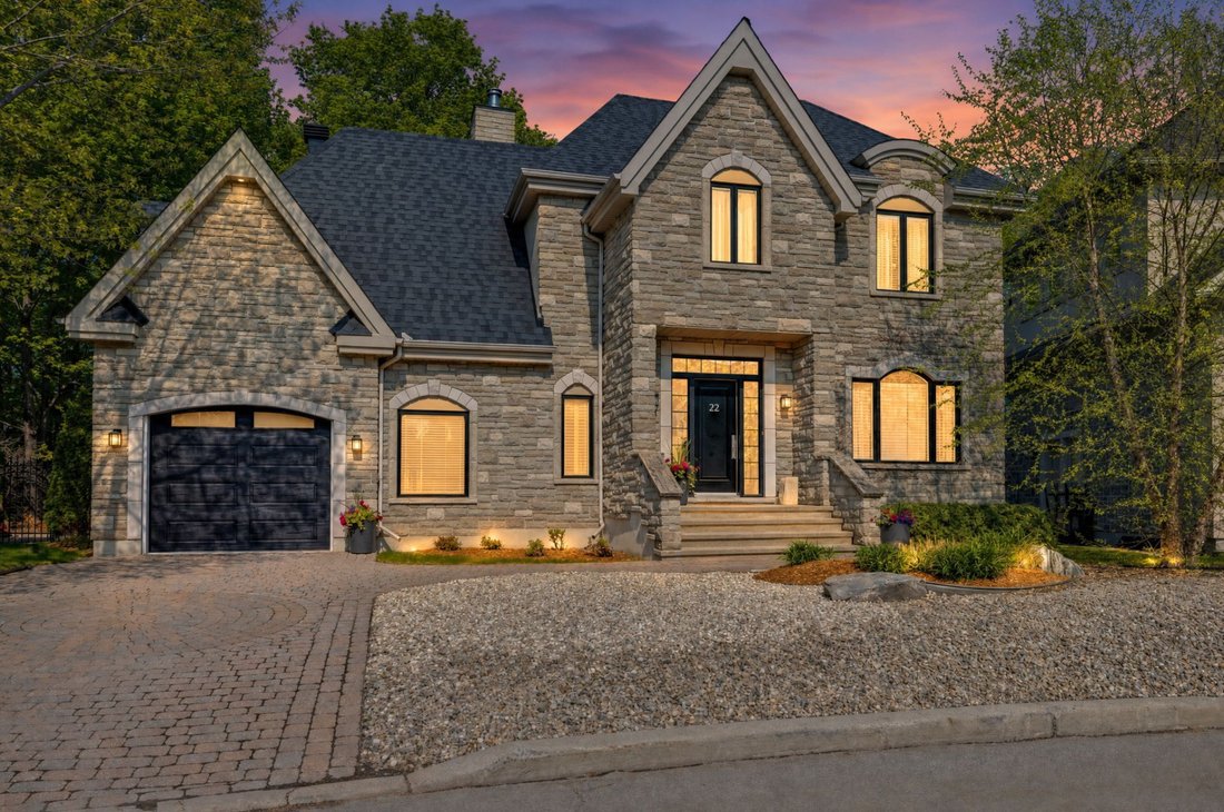 House in Gatineau, Quebec, Canada 1 - 17544649