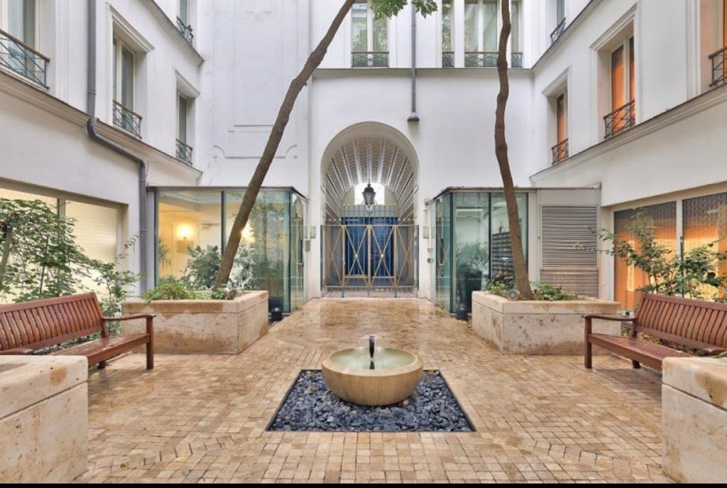 Apartment in Paris 2e Arrondissement, Paris, France 4 - 17967570