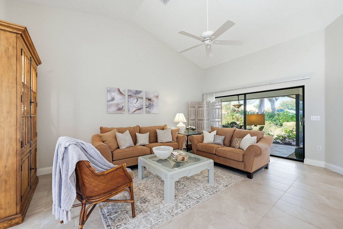 Venice, Florida, United States 5 - 17966875