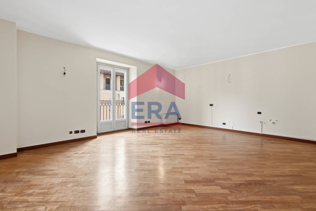 Apartment in Brera, Milan, Italy 2 - 17971192