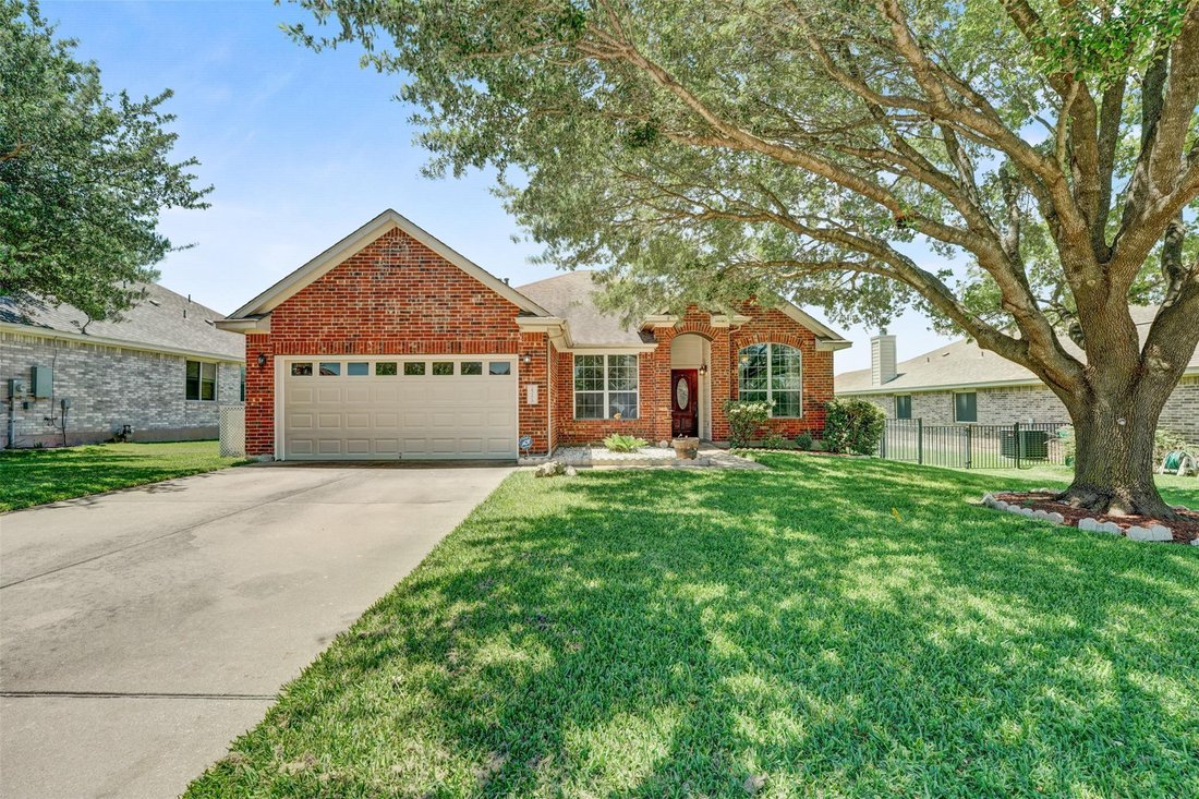 House in Pflugerville, Texas, United States 3 - 17969041