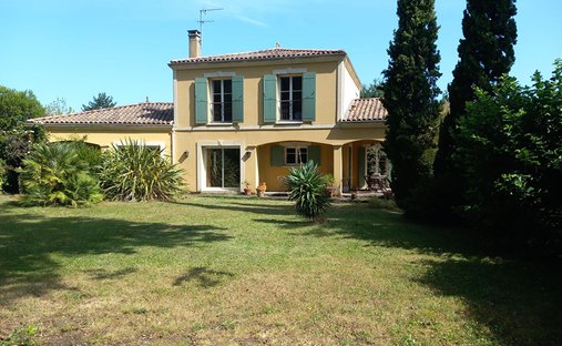 Villa en Noës, Pessac, Francia 1