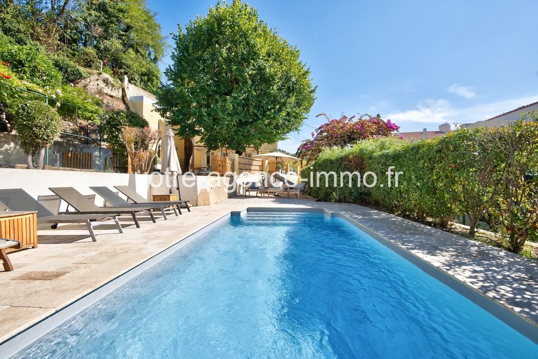 Villa in Nice, Provence-Alpes-Côte d'Azur, France 1 - 13317259