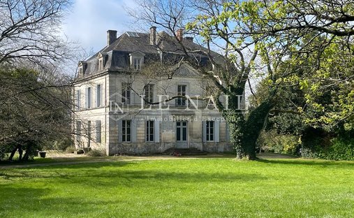 Maison à Saintes, Nouvelle-Aquitaine, France 1