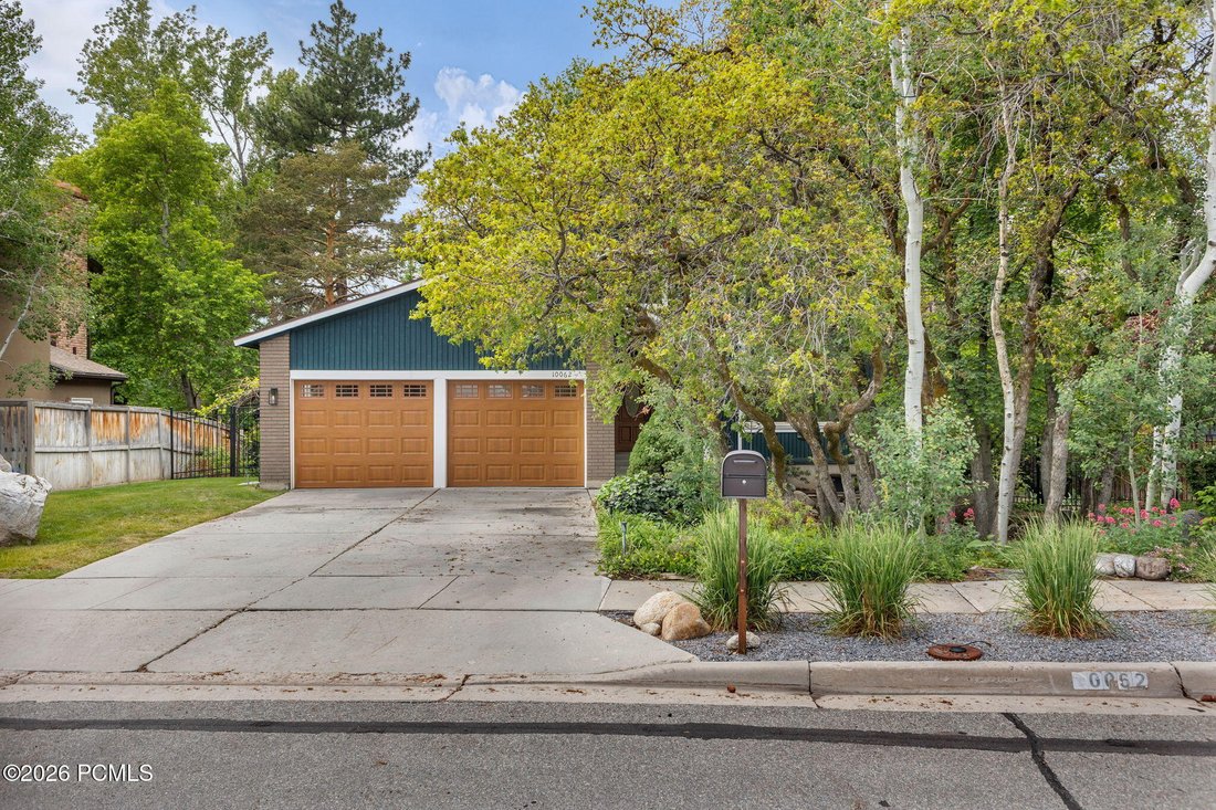 House in Sandy, Utah, United States 4 - 17967720