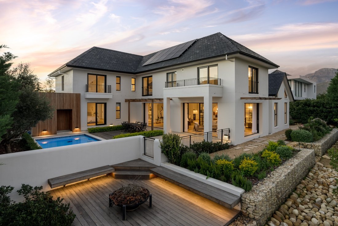 House in Paarl, Western Cape, South Africa 2 - 17970114