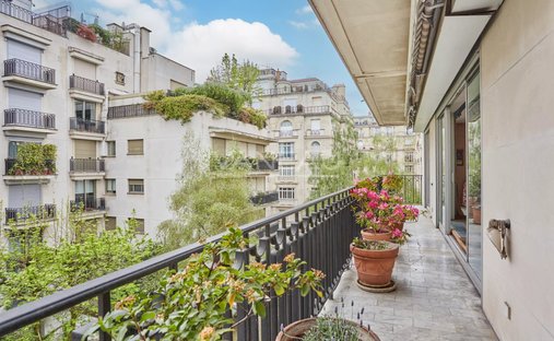 Appartement à Neuilly-sur-Seine, Île-de-France, France 1