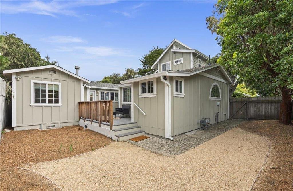 Pacific Grove, California, United States 3 - 17967143