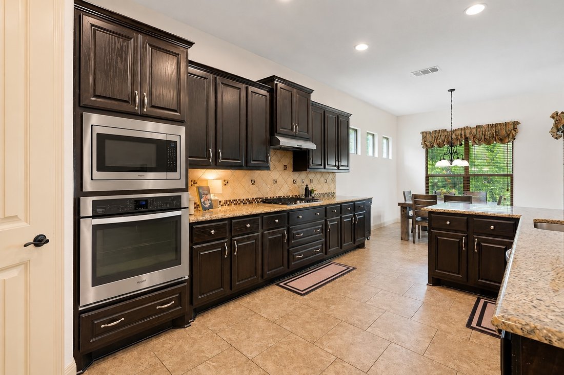 House in Leander, Texas, United States 4 - 17967752