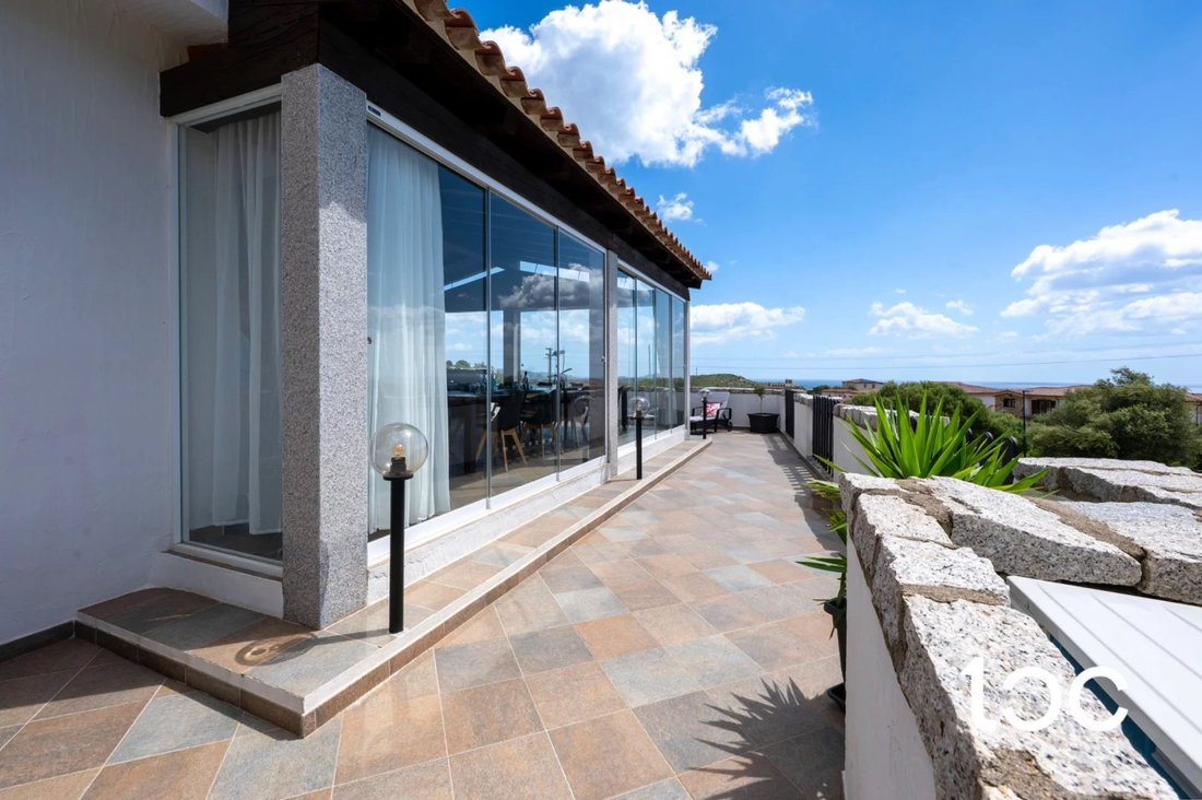 Villa in San Teodoro, Sardinia, Italy 3 - 17966108