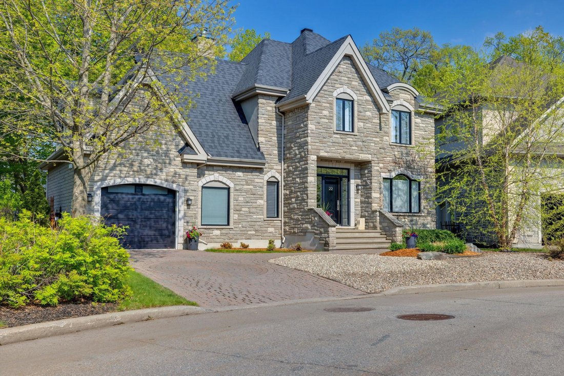 House in Gatineau, Quebec, Canada 2 - 17544649