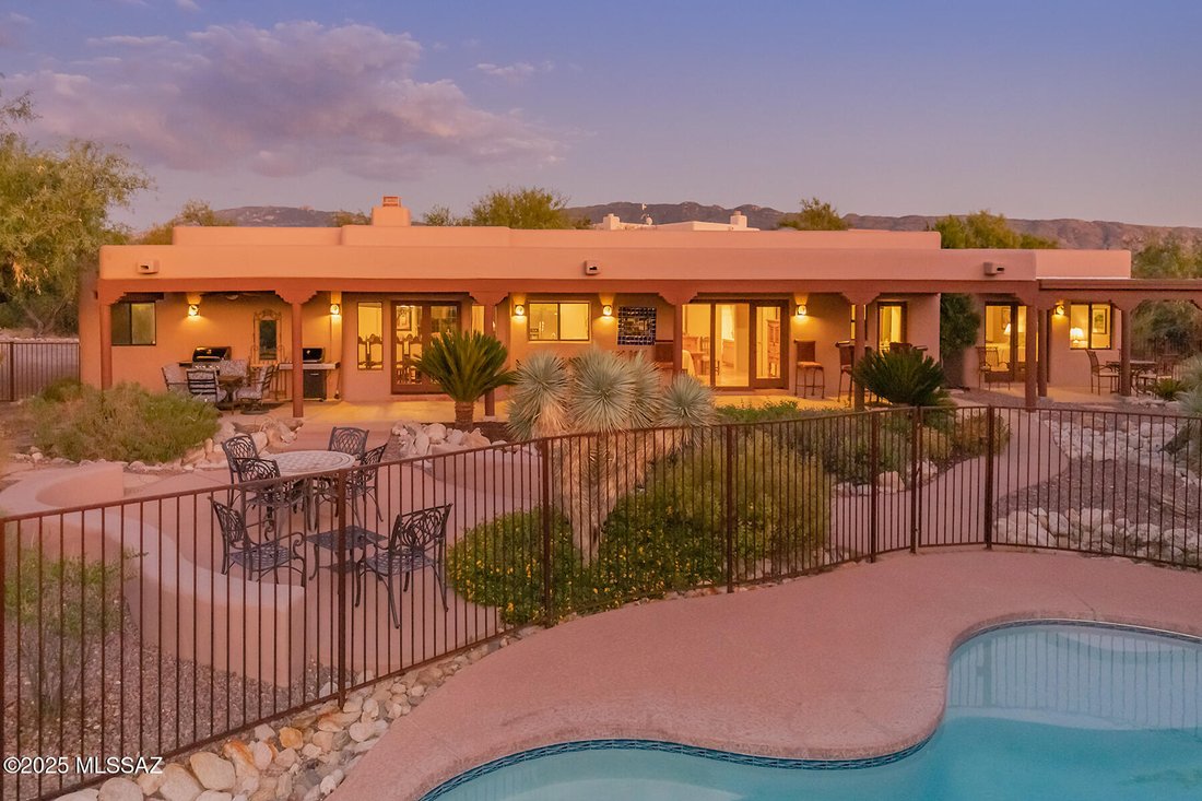 House in Tucson, Arizona, United States 2 - 17971332