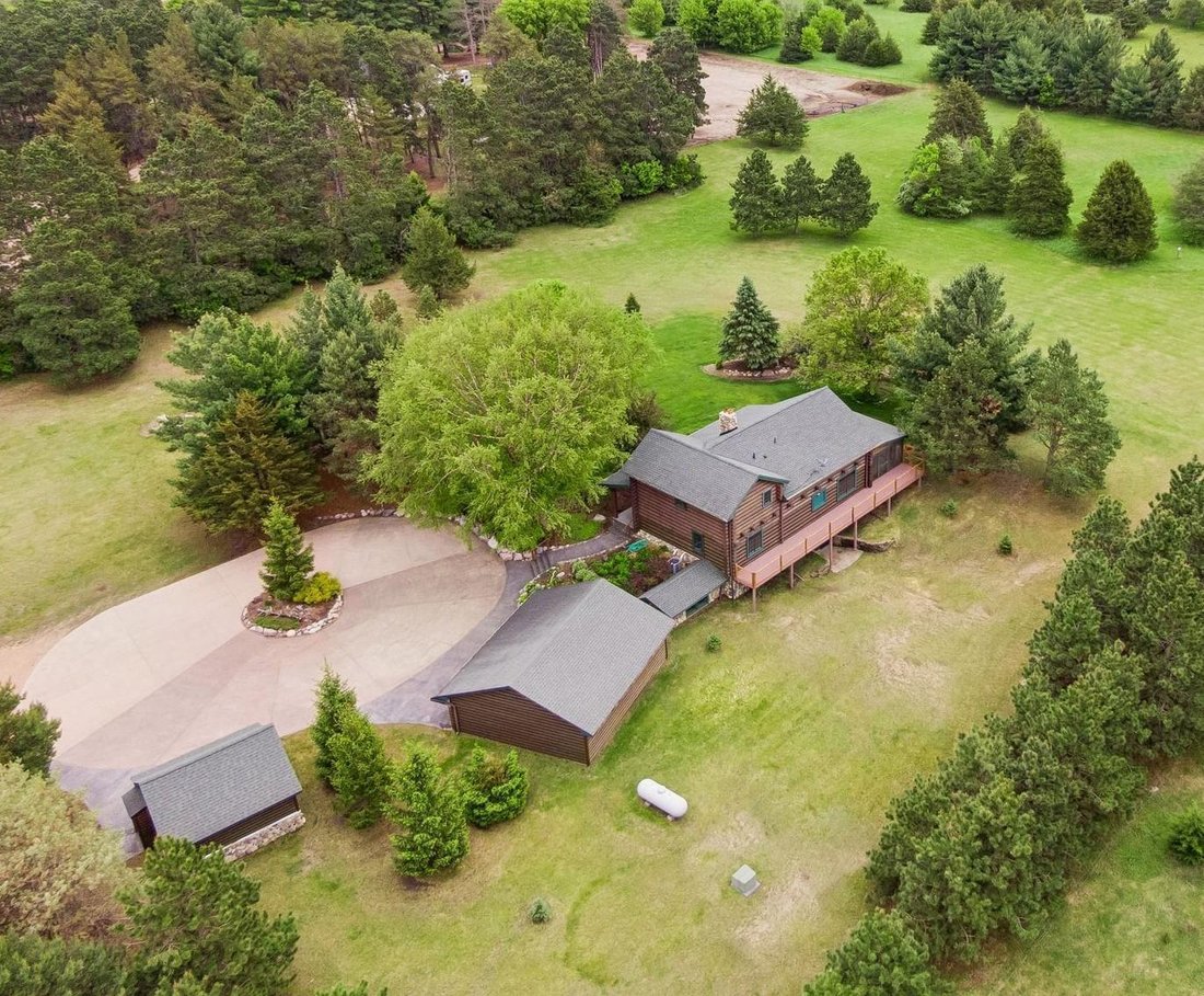 House in Jordan, Minnesota, United States 2 - 17911337
