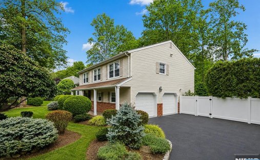 House in River Vale, New Jersey, United States 1
