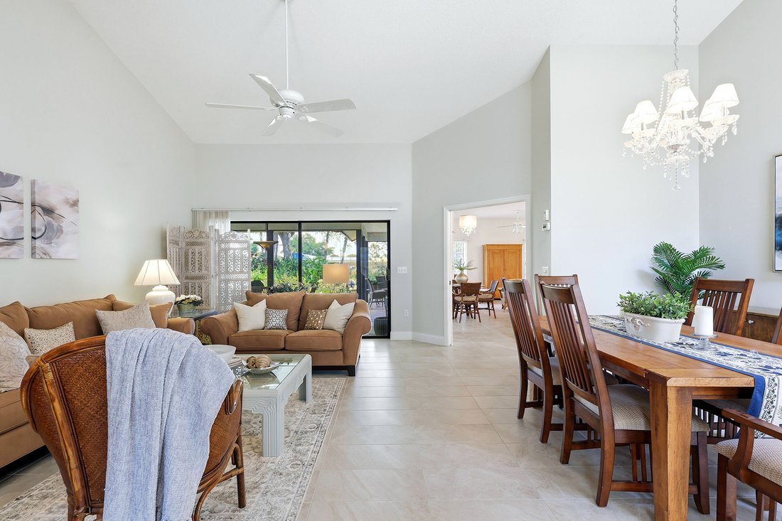 Venice, Florida, United States 4 - 17966875