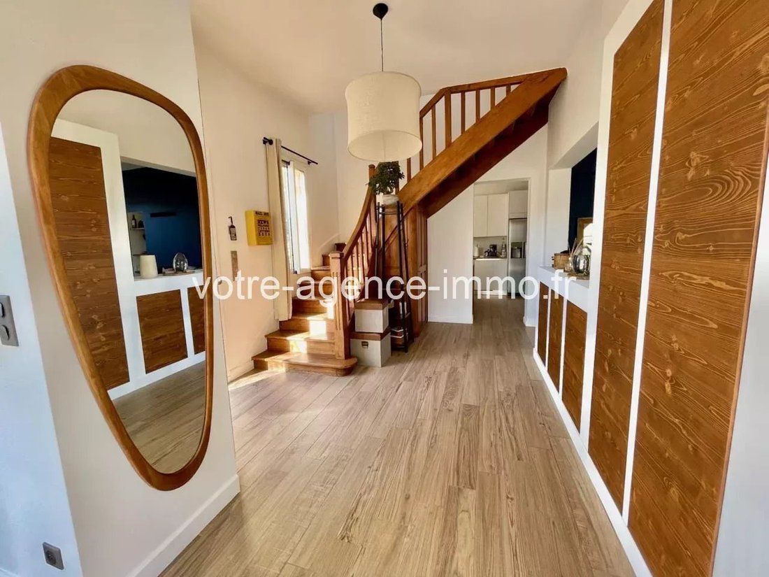 Villa in Nice, Provence-Alpes-Côte d'Azur, France 5 - 13317259