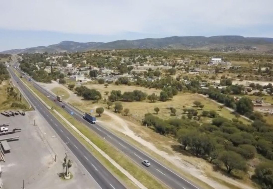 Land in Santiago de Querétaro, Querétaro, Mexico 4 - 17972055